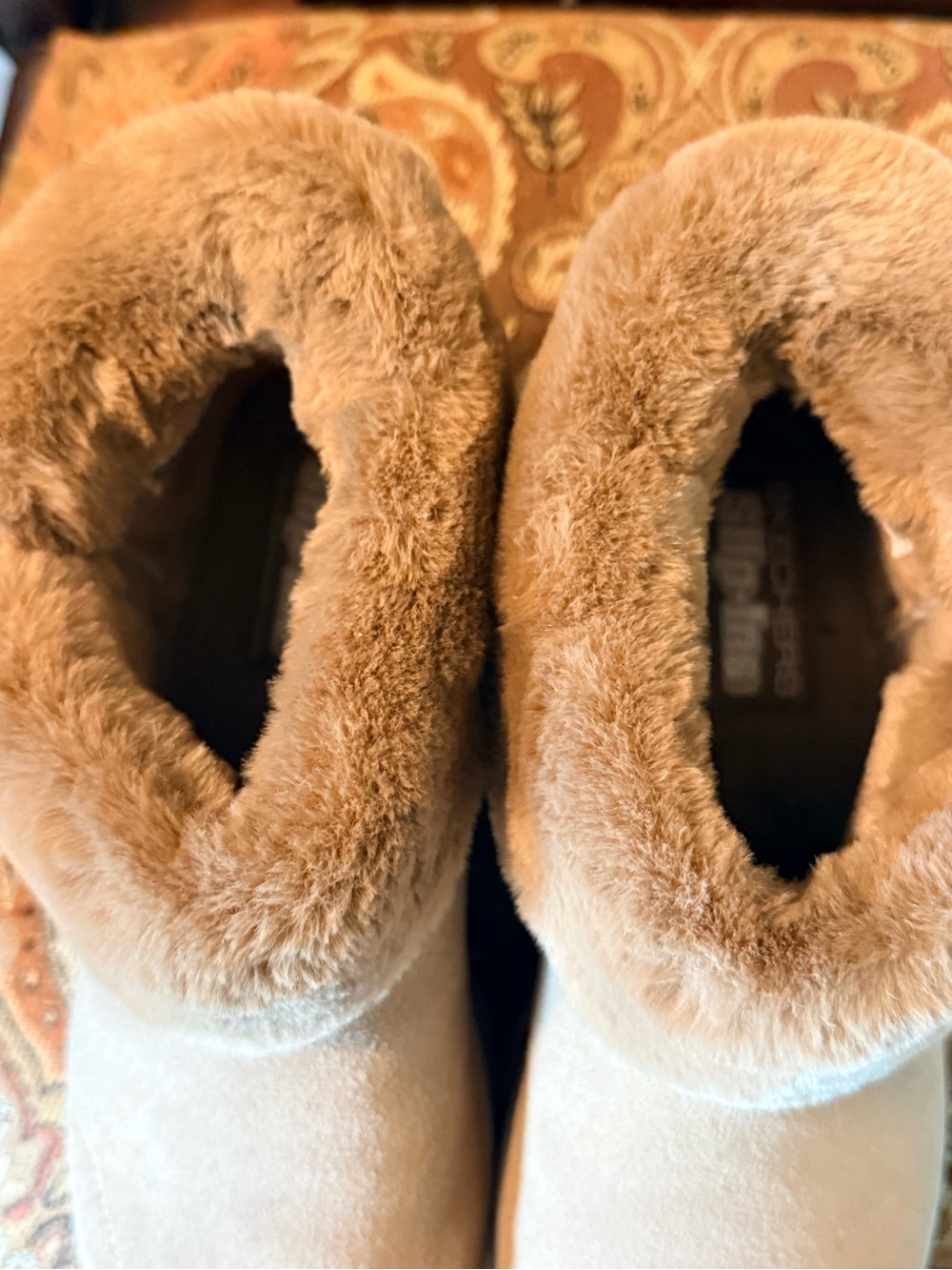 Sketchers Slip Ins NWOT.Never Worn.Side Zip. 9.5 Leather & Textile Uppers. - Picture 5 of 10
